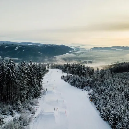 J-h Horsky Bukova Hora - 100 M Od Lanovky *