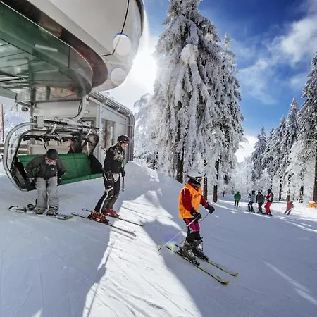 J-h Horsky Bukova Hora - 100 M Od Lanovky *